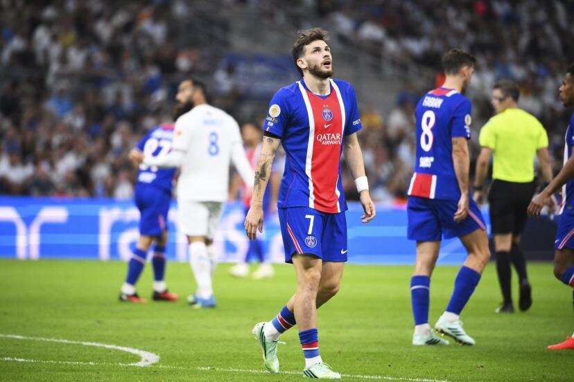 ע��ͣ��������U23����6������һ����������������������������������